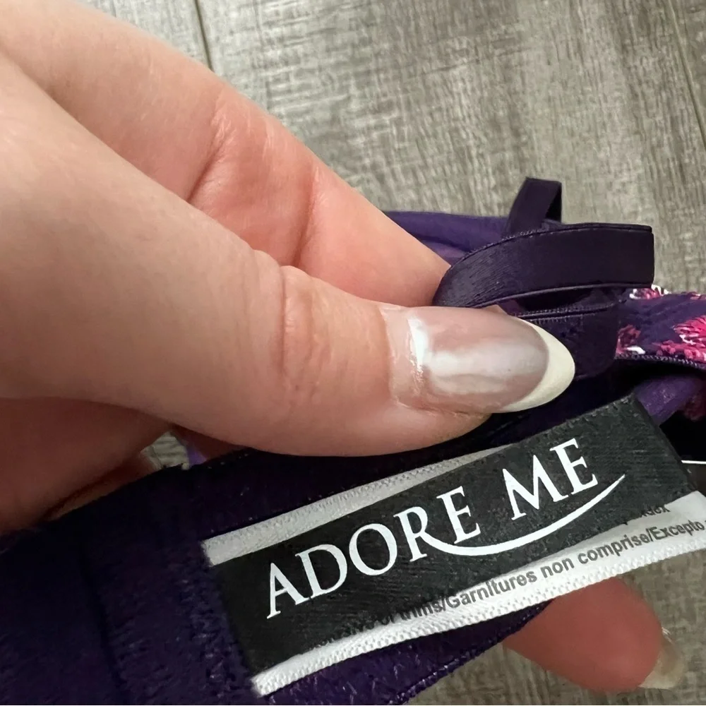 Adore Me Purple Printed Bra w/ Lace Detail Size 30C NWT